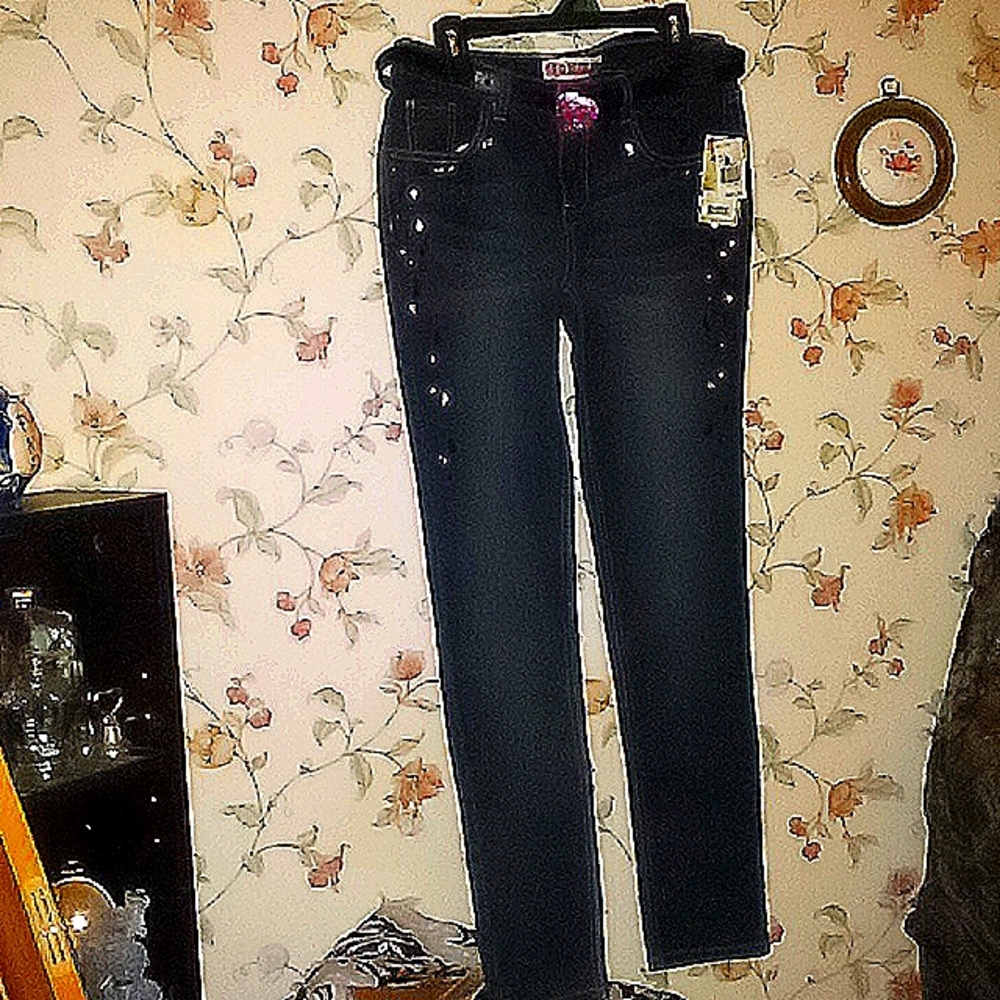 Size 12 Squeeze Original Denim Blue Jeans